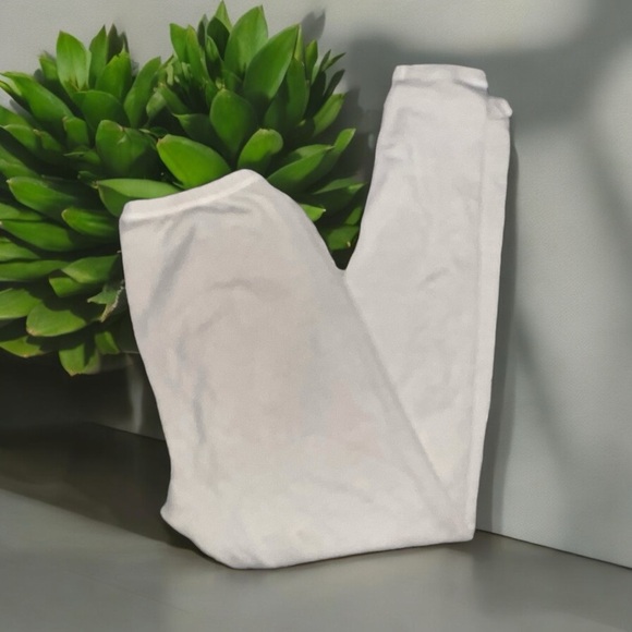 SKIMS Outdoor Leggings L Elastic Waistband - Picture 9 of 9